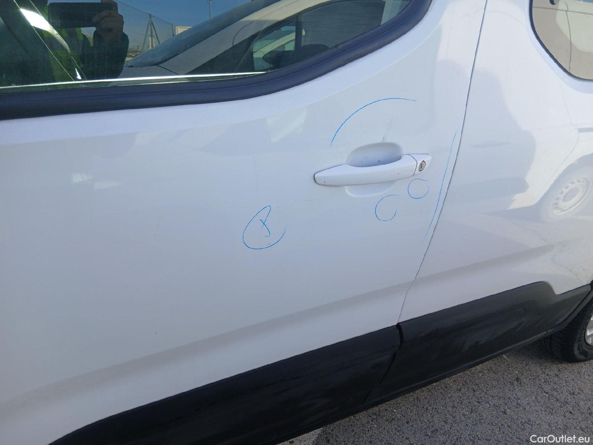  Peugeot  RIFTER PEUGEOT  / 2018 / 4P / combi Active Standard BlueHDi 73kW (IND) #51