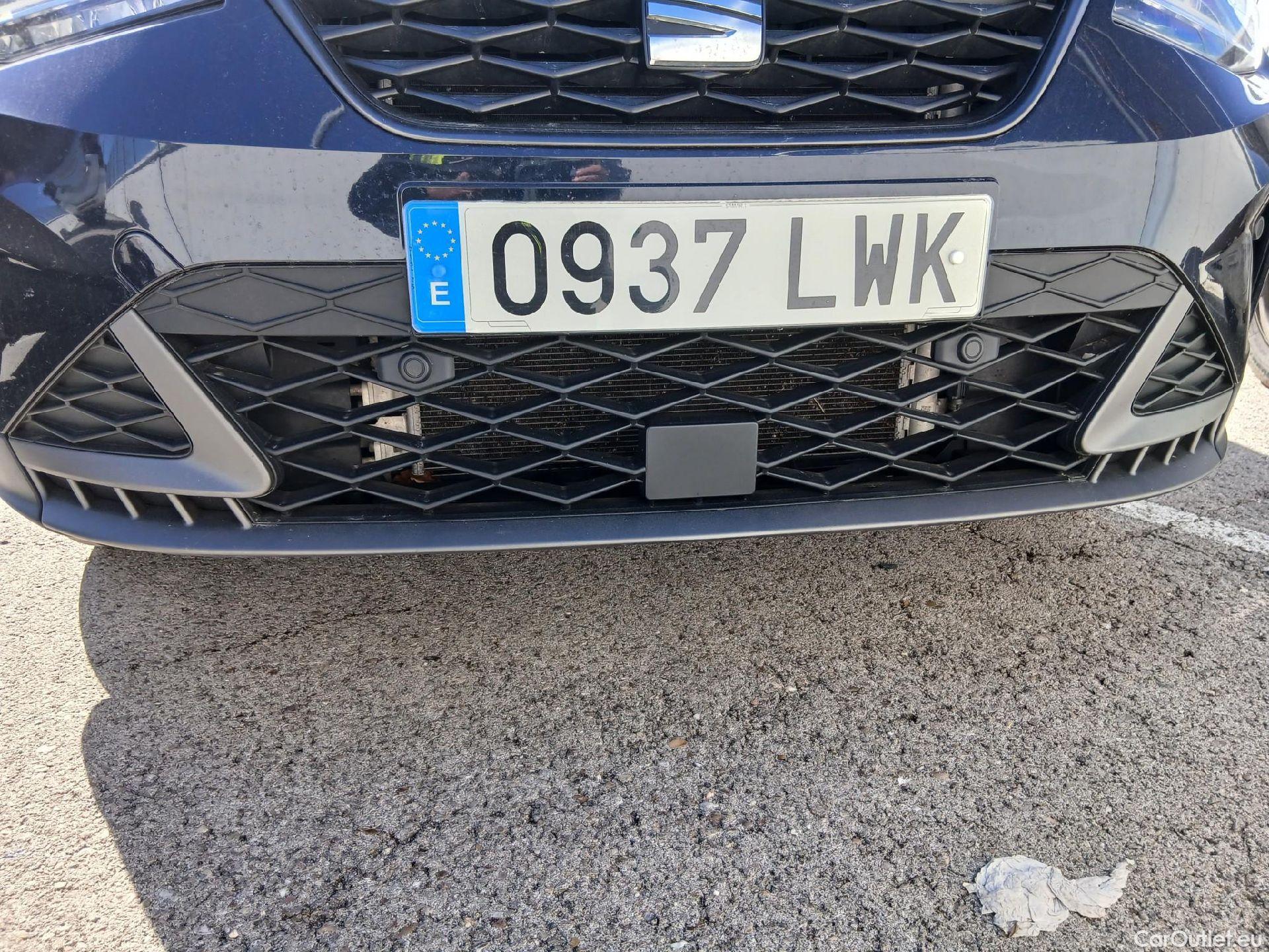  Seat  Arona SEAT  / 2021 / 5P / todoterreno 1.5 TSI 110kW (150CV) DSG FR Plus(SP) #4