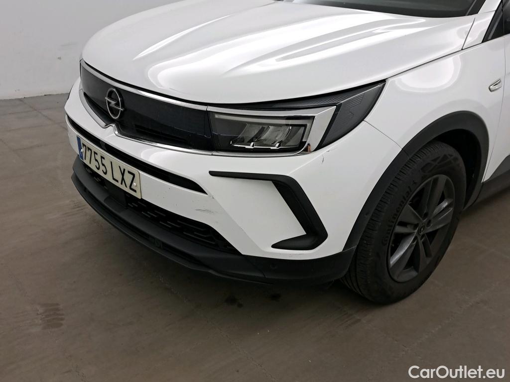  Opel   Grandland X OPEL Grandland / 2021 / 5P / todoterreno 1.5 CDTi Business Edition Auto #3