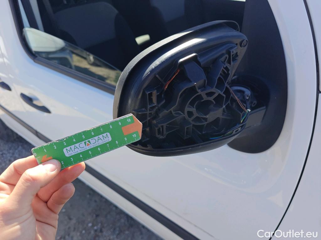  Renault  Kangoo RENAULT  Combi / 2013 / 4P / combi Profesional M1-AF Blue dCi 70 kW (95CV) (CX) #63