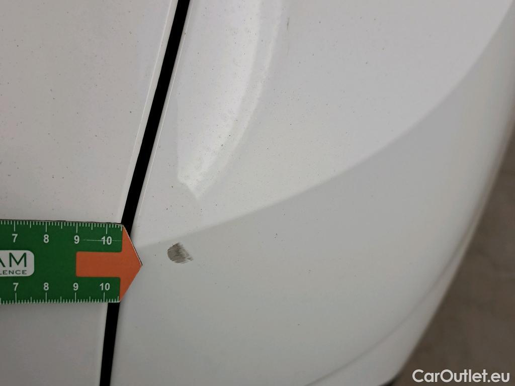  Opel   Grandland X OPEL Grandland / 2021 / 5P / todoterreno 1.5 CDTi Business Edition Auto #6