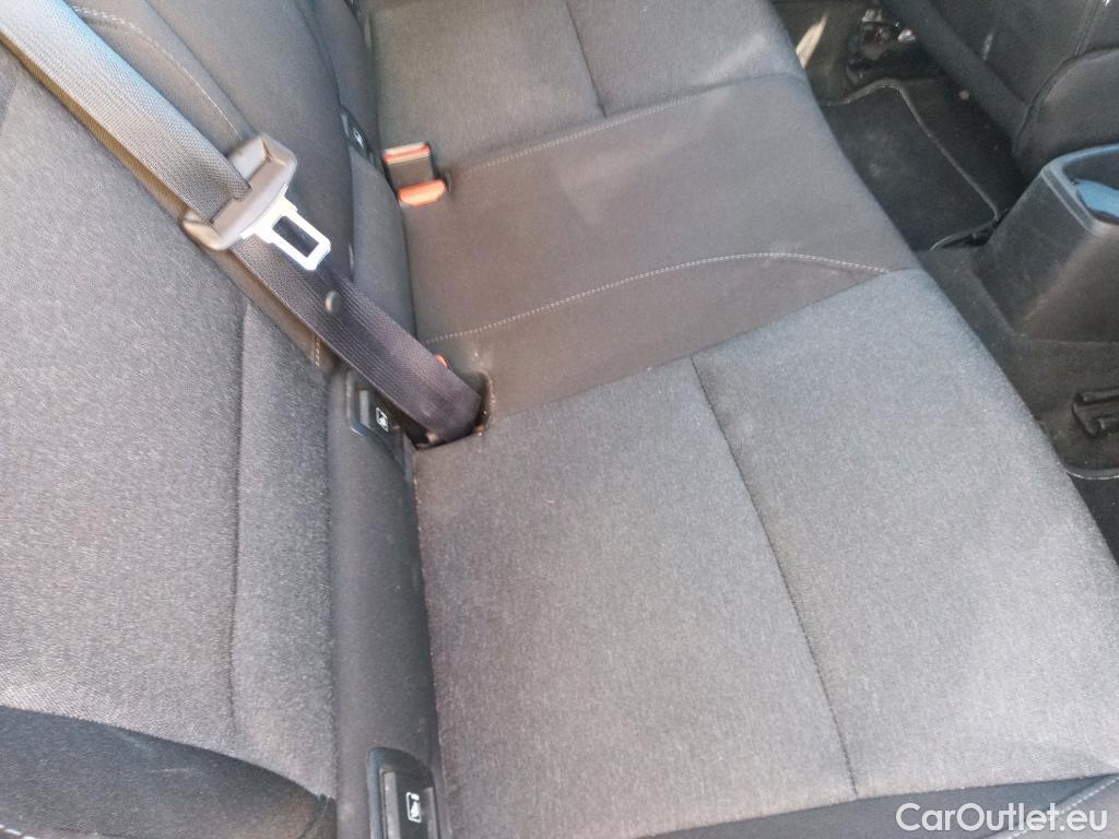  Renault  Clio RENAULT  / 2019 / 5P / berlina con portón Equilibre Blue dCi 74kW (100CV) #1