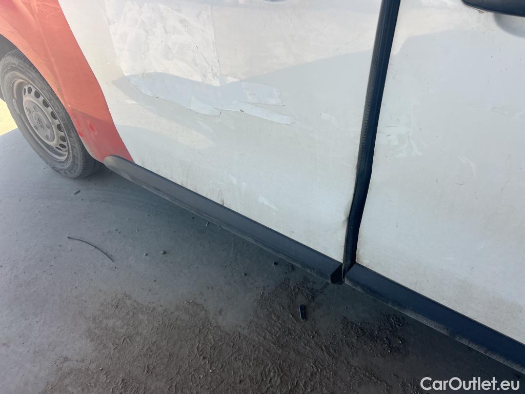  Toyota  Proace TOYOTA  / 2016 / 4P / furgón FU. MEDIO (L1) 2.0D 90kW COMFORT CARGA + #3