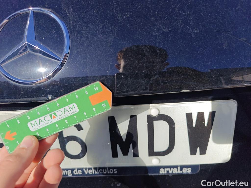  Mercedes  GLA MERCEDES-BENZ  / 2020 / 5P / todoterreno  200 D #36