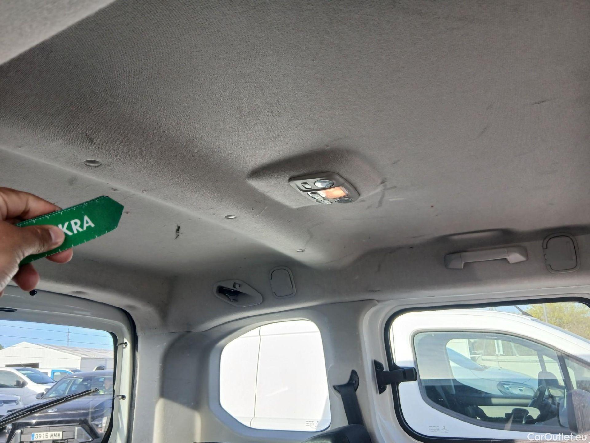  Peugeot  RIFTER PEUGEOT  / 2018 / 4P / combi Active Standard BlueHDi 73kW (IND) #18