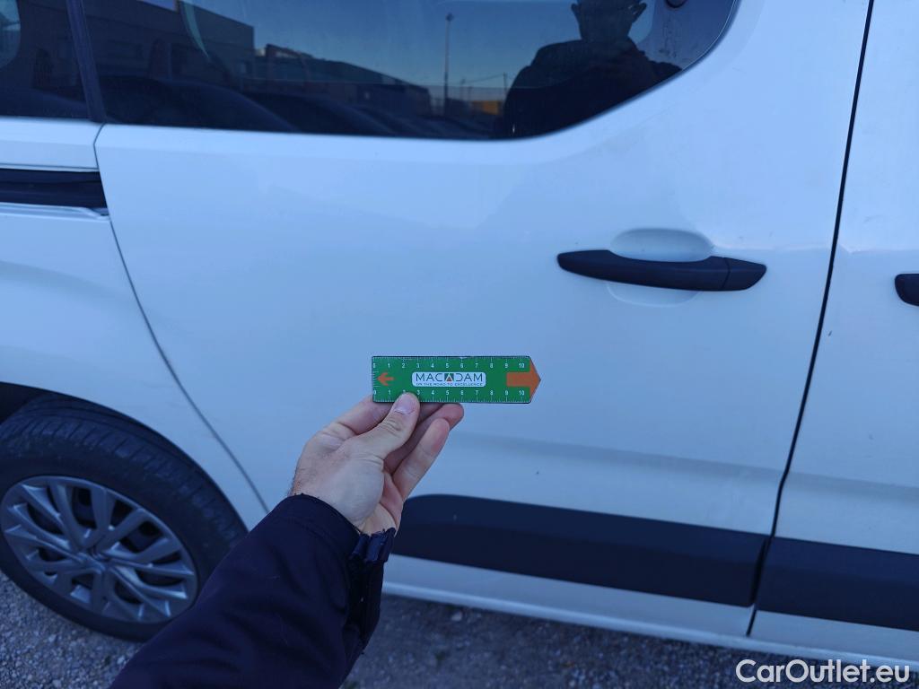  Citroen  Berlingo  Combi Live Pack Business M 1.5 BlueHDi 100CV MT6 E6d #59