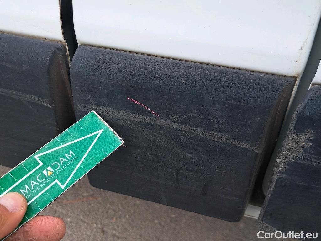  Nissan  NV300 NISSAN  / 2016 / 4P / furgón 2.0dCi 88kW (120CV) L1H1 1T Optima #27