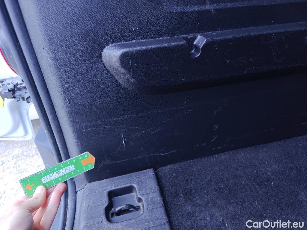  Citroen  Berlingo  Combi Live Pack Business M 1.5 BlueHDi 100CV MT6 E6d #8