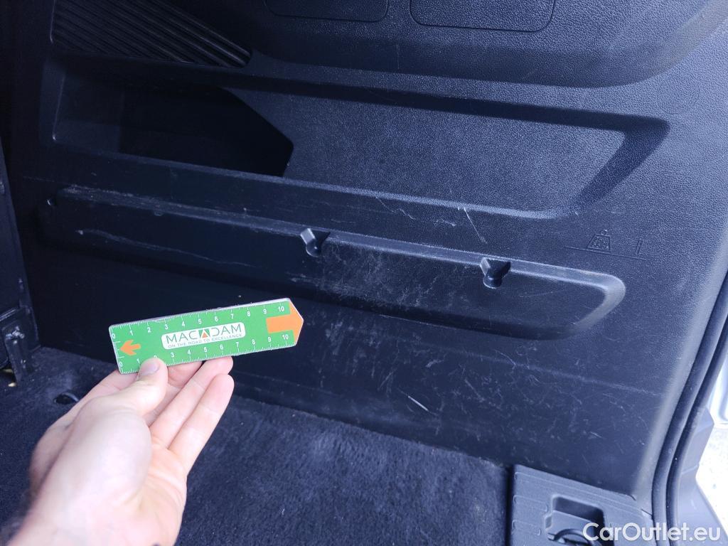  Citroen  Berlingo  Combi Live Pack Business M 1.5 BlueHDi 100CV MT6 E6d #4