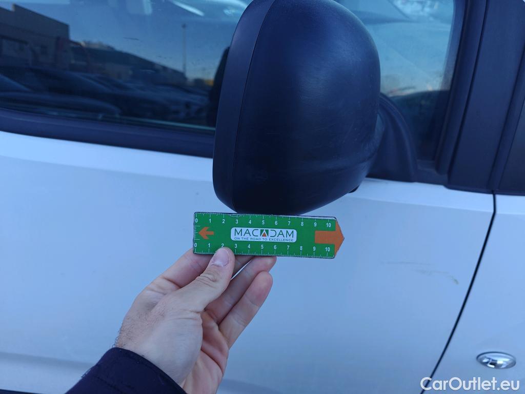  Citroen  Berlingo  Combi Live Pack Business M 1.5 BlueHDi 100CV MT6 E6d #42