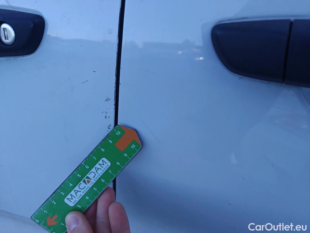  Citroen  Berlingo  Combi Live Pack Business M 1.5 BlueHDi 100CV MT6 E6d #54