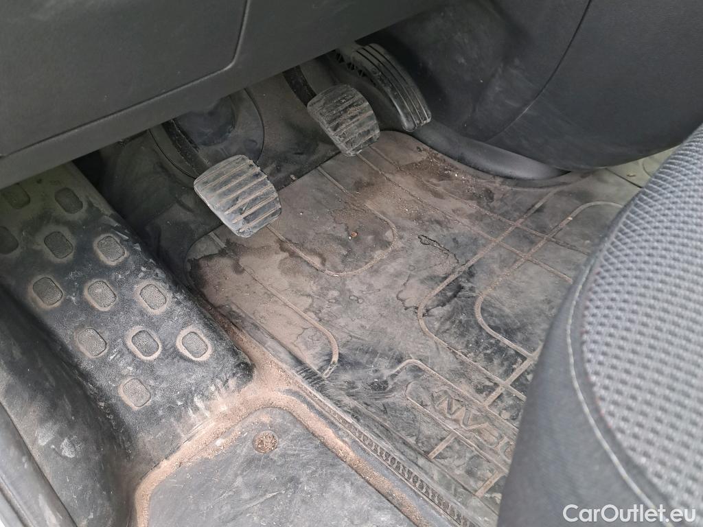  Nissan  NV300 NISSAN  / 2016 / 4P / furgón 2.0dCi 88kW (120CV) L1H1 1T Optima #30