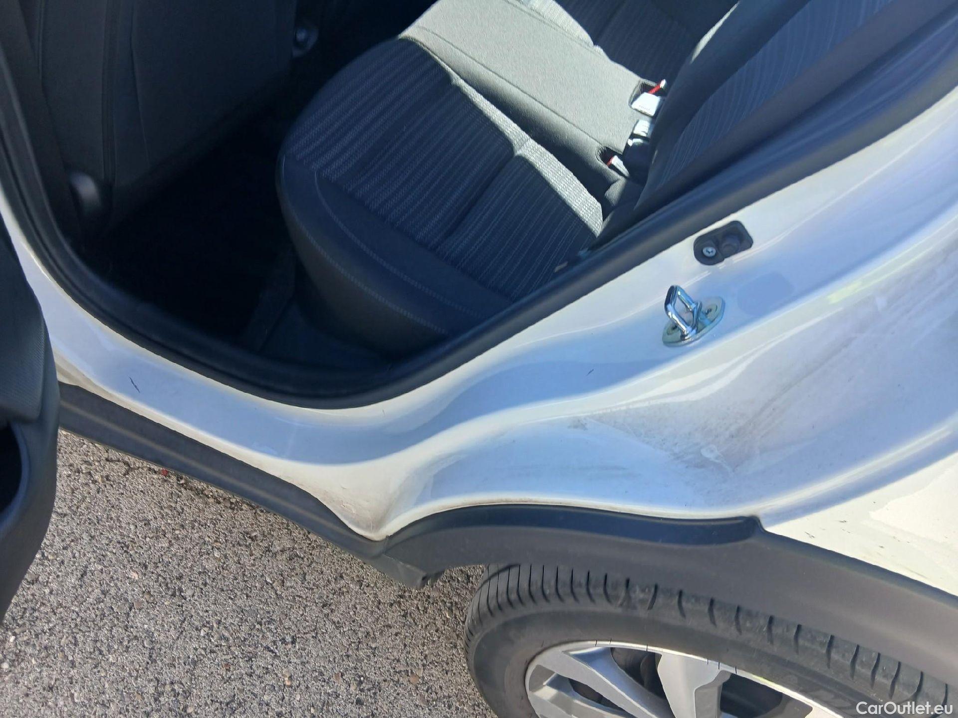  KIA  STONIC KIA  / 2017 / 5P / todoterreno 1.0 T-GDi 74kW (100CV) MHEV iMT Drive #21