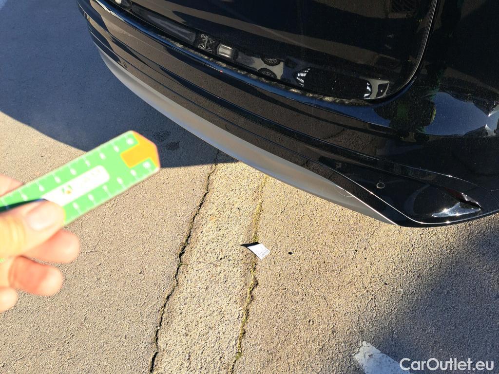  Jaguar  F-PACE JAGUAR  / 2020 / 5P / todoterreno 2.0D I4 204PS AWD Auto MHEV Standard S #3