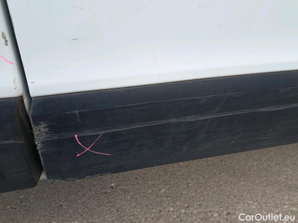  Nissan  NV300 NISSAN  / 2016 / 4P / furgón 2.0dCi 88kW (120CV) L1H1 1T Optima #18