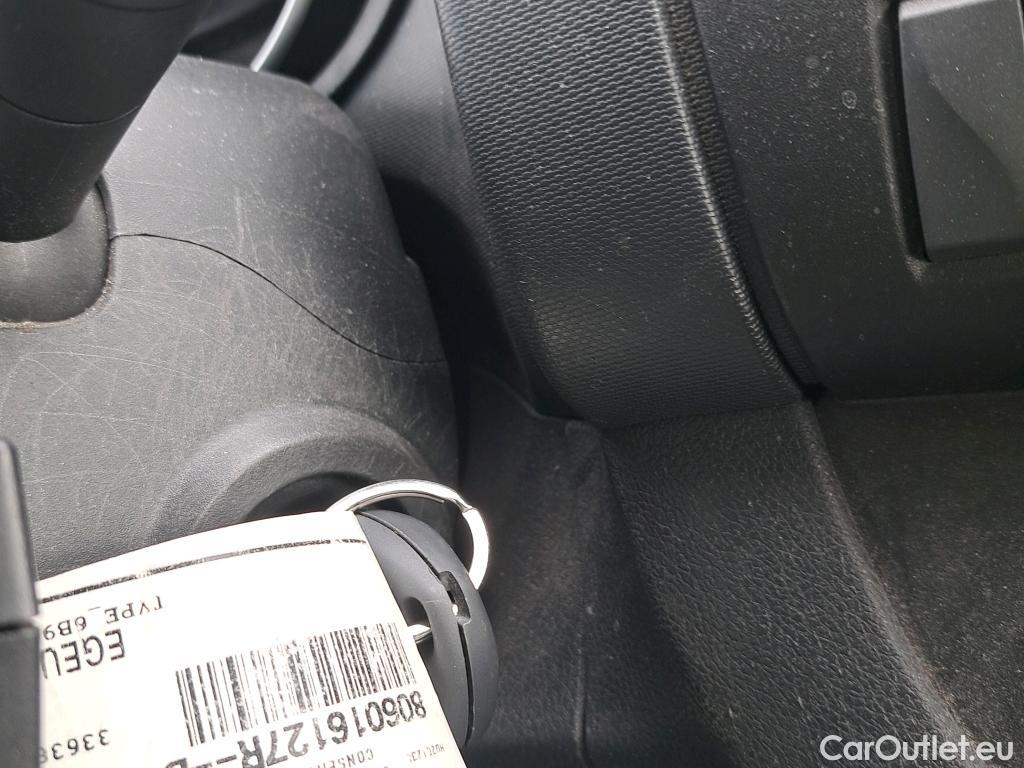  Nissan  NV300 NISSAN  / 2016 / 4P / furgón 2.0dCi 88kW (120CV) L1H1 1T Optima #12