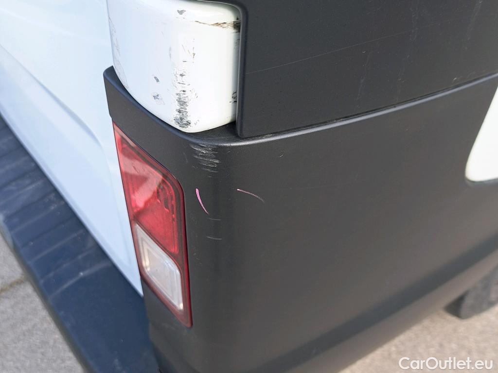  Nissan  NV300 NISSAN  / 2016 / 4P / furgón 2.0dCi 88kW (120CV) L1H1 1T Optima #5