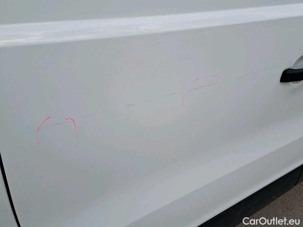  Nissan  NV300 NISSAN  / 2016 / 4P / furgón 2.0dCi 88kW (120CV) L1H1 1T Optima #16