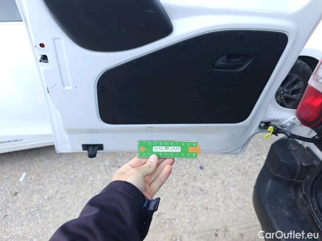  Citroen  Berlingo  Combi Live Pack Business M 1.5 BlueHDi 100CV MT6 E6d #17