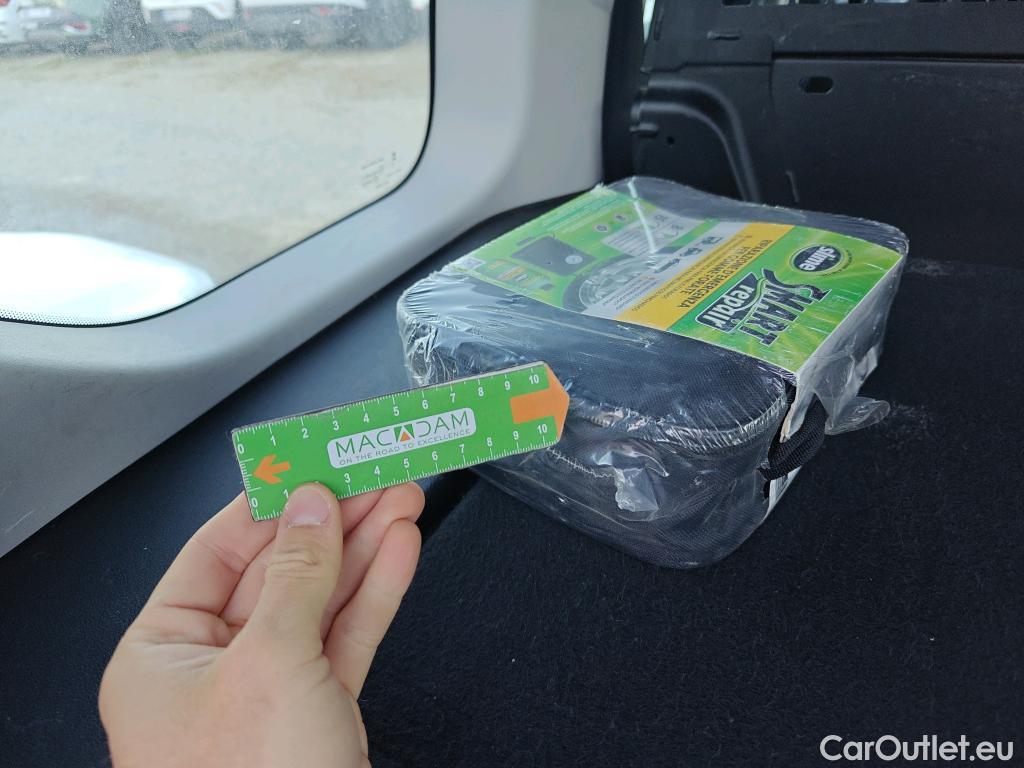  Citroen  Berlingo  Combi Live Pack Business M 1.5 BlueHDi 100CV MT6 E6d #62