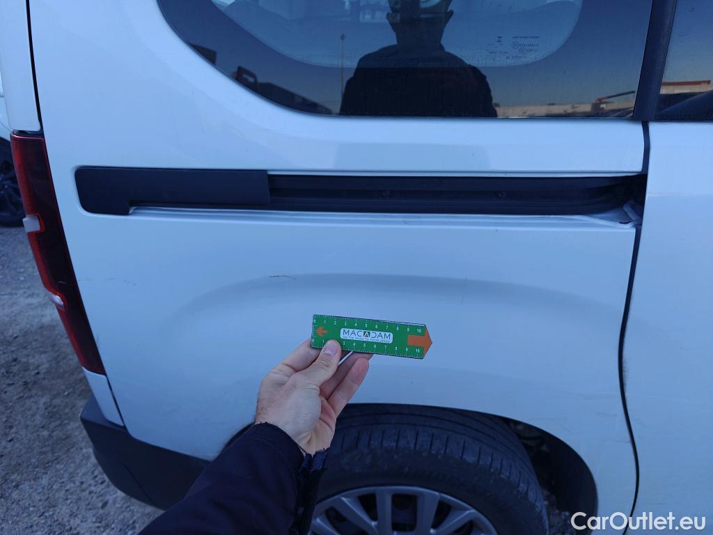  Citroen  Berlingo  Combi Live Pack Business M 1.5 BlueHDi 100CV MT6 E6d #46