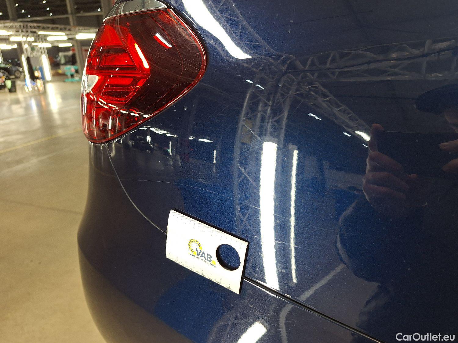  Mercedes  E-Klasse Mercedes, E-Class Break FL'20, Mercedes-Benz  Break E 220d 5d #41