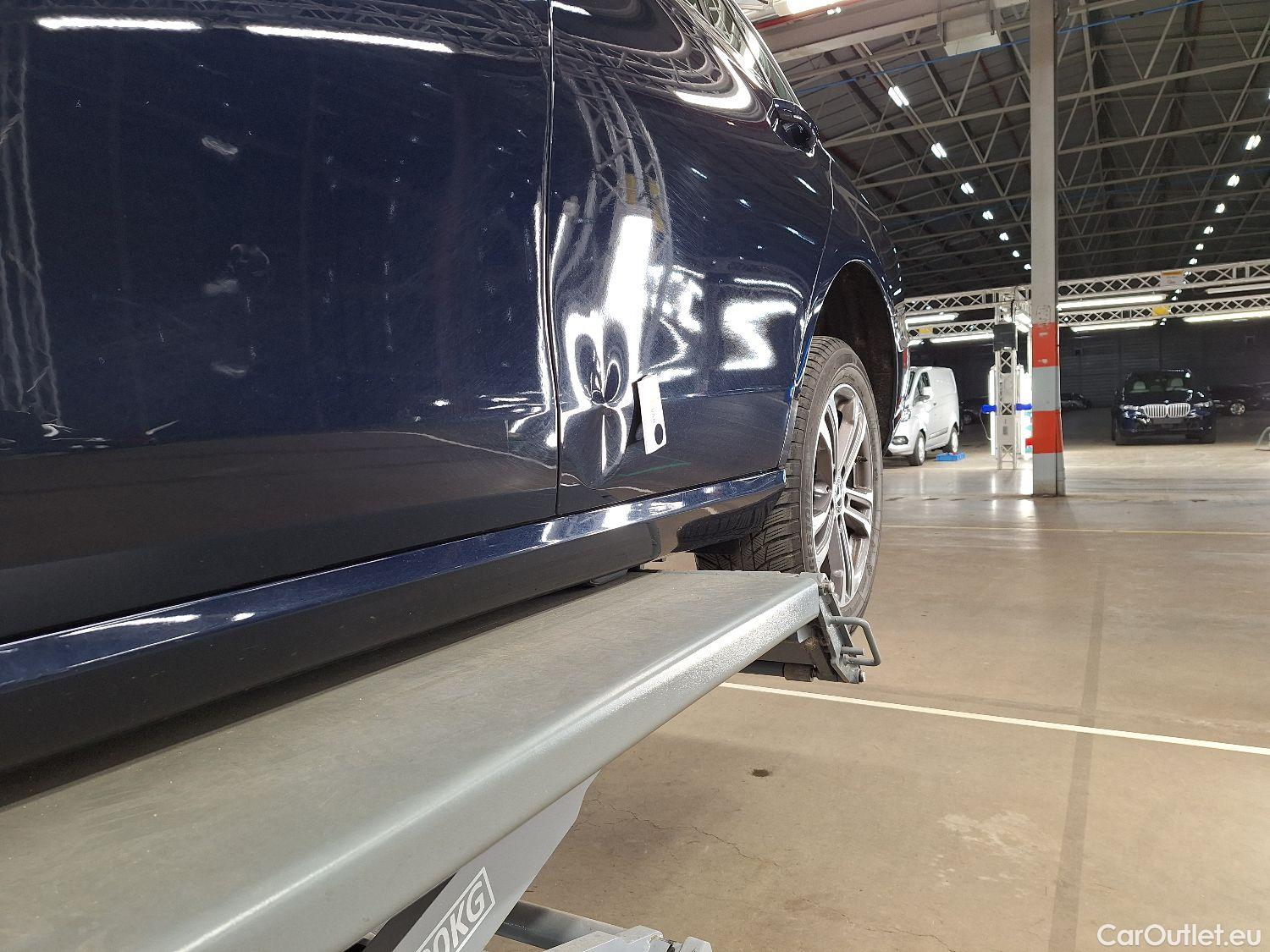  Mercedes  E-Klasse Mercedes, E-Class Break FL'20, Mercedes-Benz  Break E 220d 5d #44