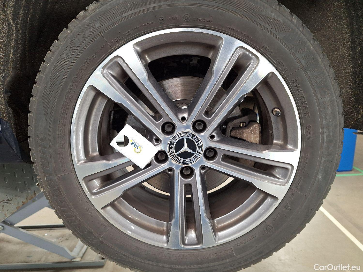  Mercedes  E-Klasse Mercedes, E-Class Break FL'20, Mercedes-Benz  Break E 220d 5d #22