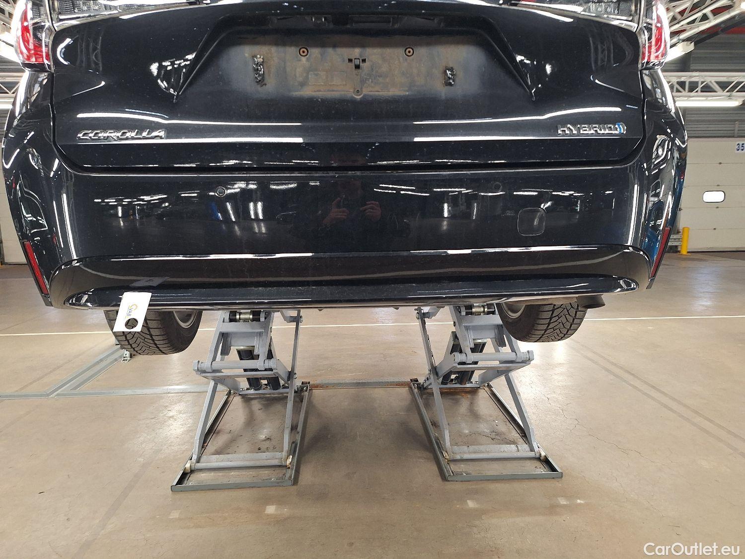  Toyota  Corolla Toyota,  TS '19, Toyota  Touring Sports 1.8 Hybrid Dynamic e #16