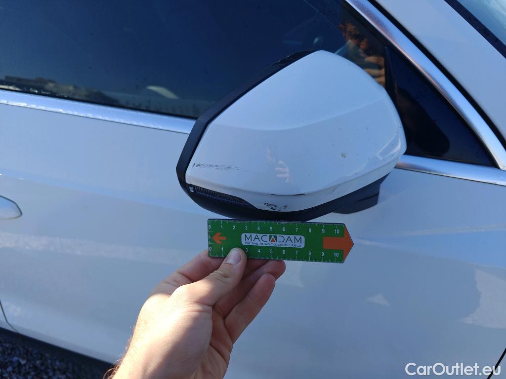  Audi  Q3 AUDI  / 2018 / 5P / todoterreno Advanced 35 TDI 110kW (150CV) S tronic #36