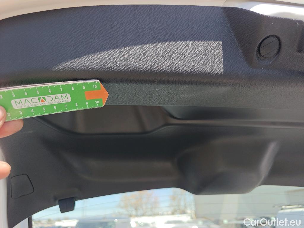  Opel  Corsa OPEL  / 2019 / 5P / berlina con portón 1.2T XHL 74kW (100CV) Elegance (CX) #9