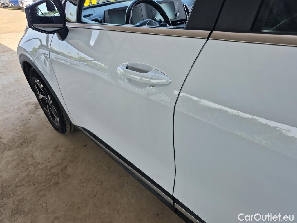  KIA  Sportage KIA  / 2022 / 5P / todoterreno 1.6 T-GDi 110kW (150CV) Concept 4x2 #32