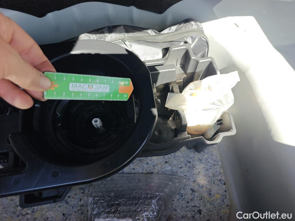  Opel  Corsa OPEL  / 2019 / 5P / berlina con portón 1.2T XHL 74kW (100CV) Elegance (CX) #1