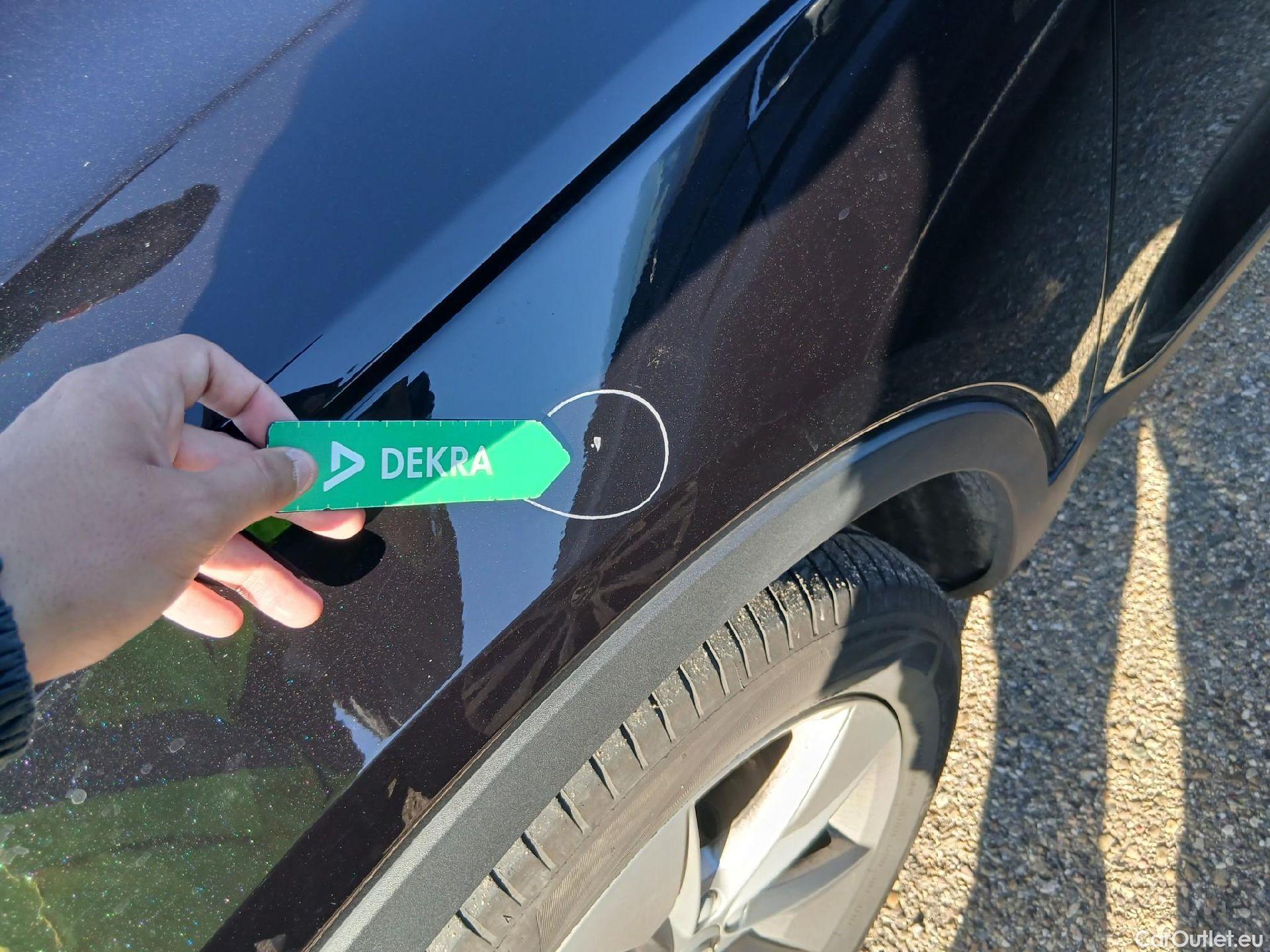  Volvo  XC 40 VOLVO XC40 / 2021 / 5P / todoterreno 2.0 B3 G Core Auto #4