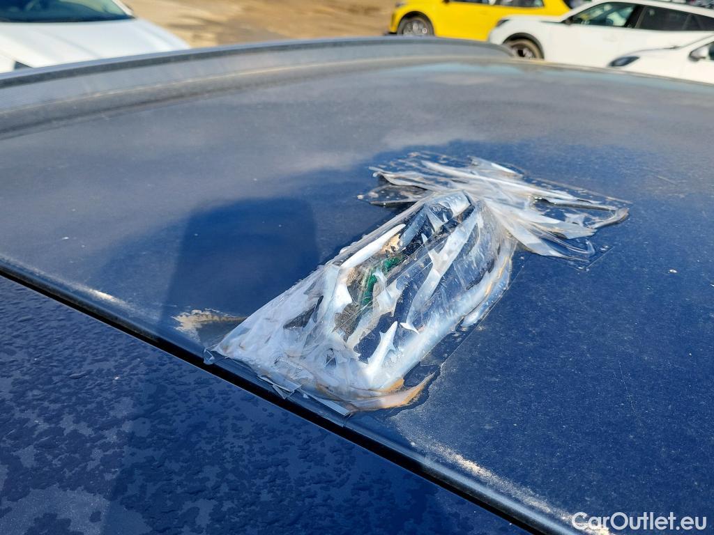  Volvo  XC 40 VOLVO XC40 / 2017 / 5P / todoterreno 1.5 T5 Twin Recharge Inscription Ex Auto #4