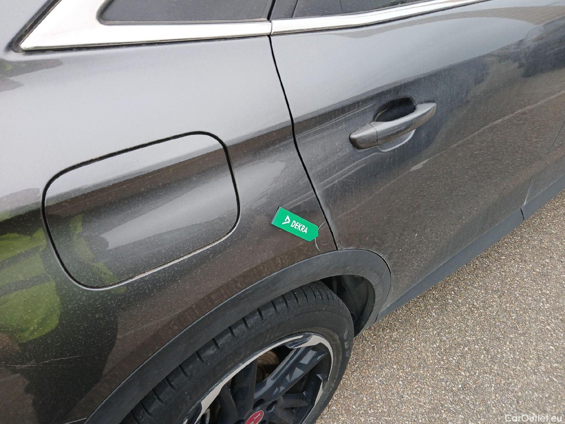  DS  DS7 DS DS 7 Crossback / 2017 / 5P / todoterreno PureTech 132kW (180CV) Auto. PERF.LINE #10