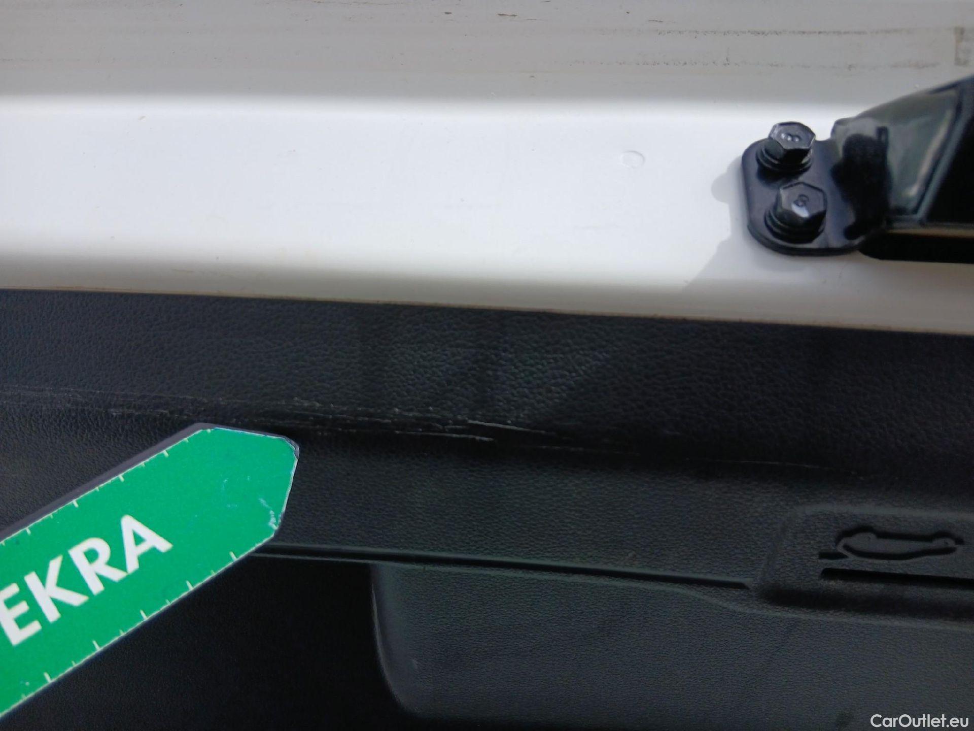  Hyundai  i20 HYUNDAI  / 2020 / 5P / berlina con portón 1.0 TGDI 74kW (100CV) 48V Essence #11