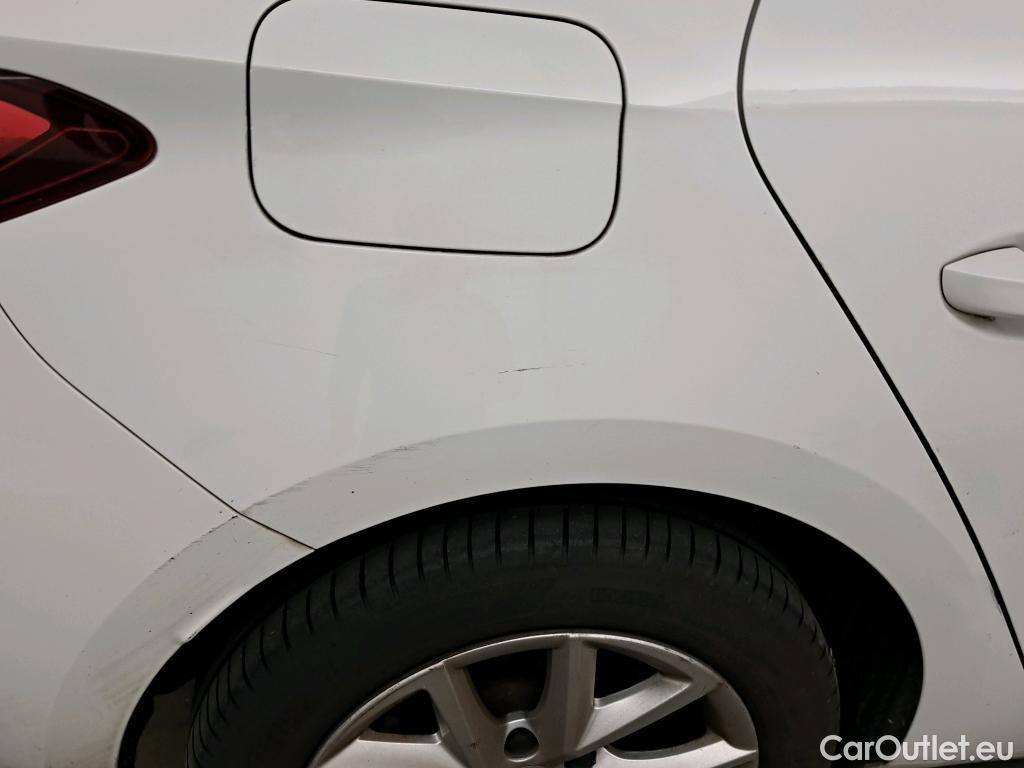  Seat  Leon SEAT Nuevo León / 2020 / 5P / berlina con portón 2.0 TDI 85kW S&S Style Go(SP) #16