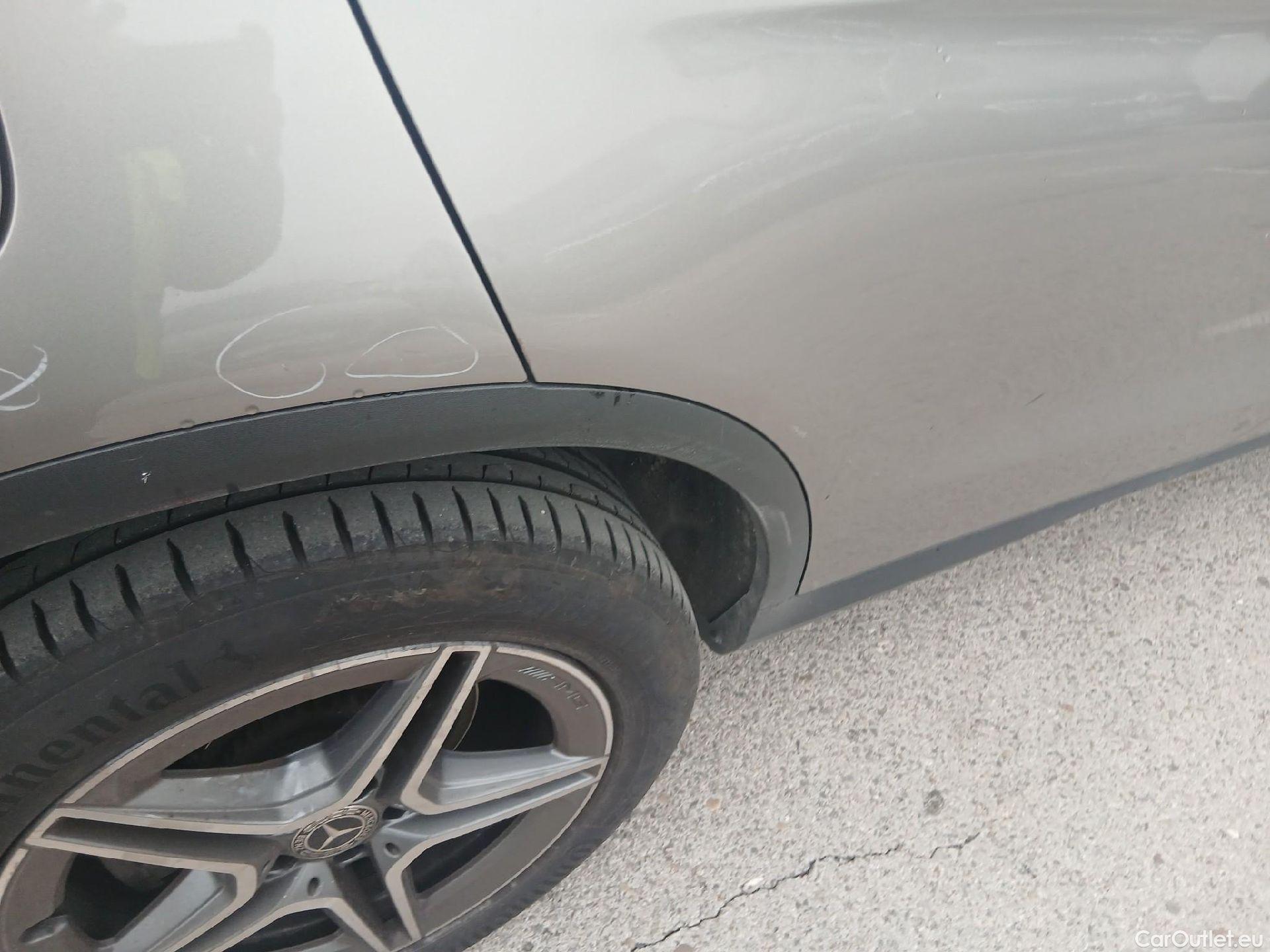  Mercedes  G-Klasee MERCEDES-BENZ Clase GLC / 2019 / 5P / todoterreno GLC 300 de 4MATIC #46