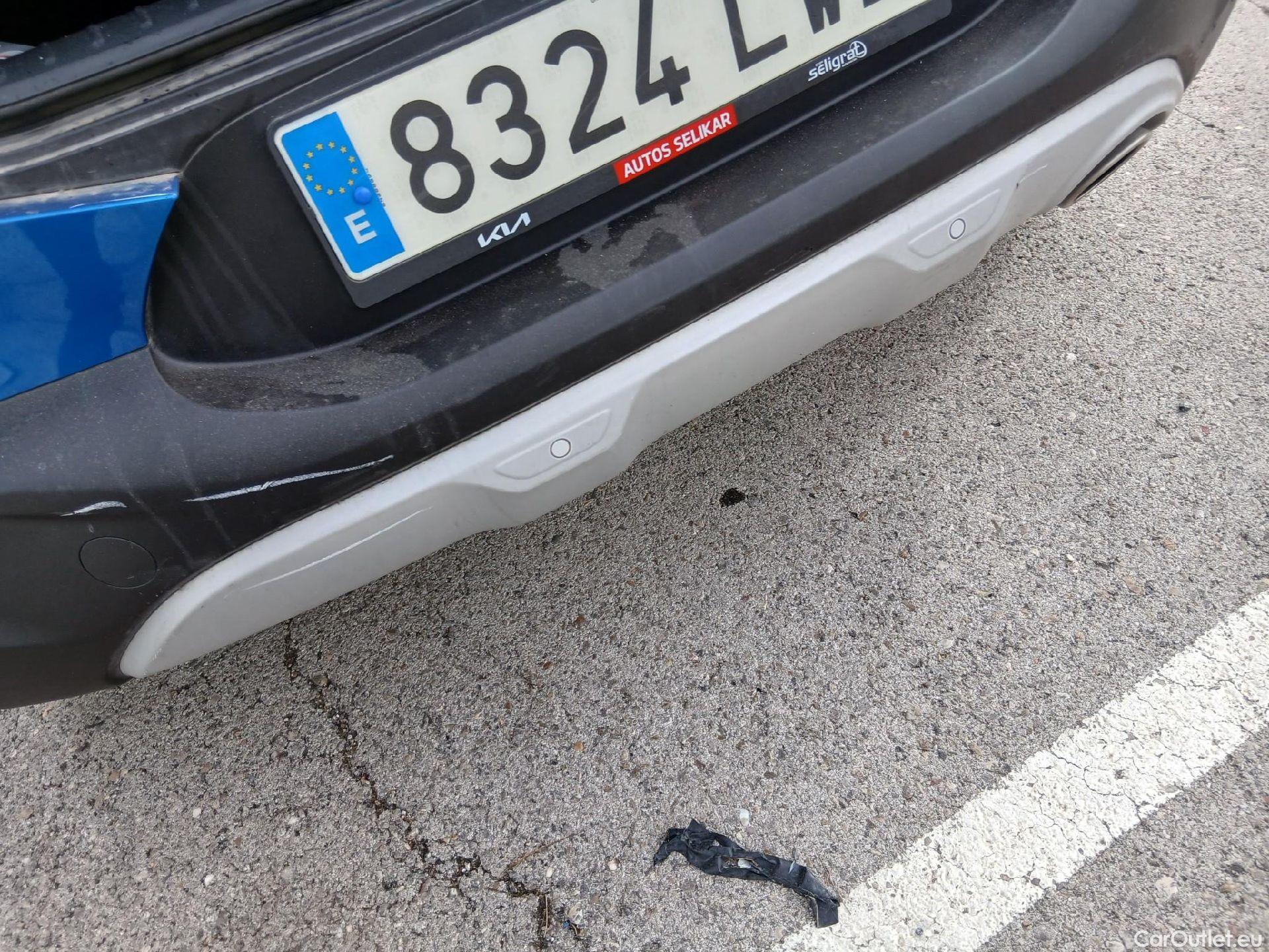  KIA  STONIC KIA  / 2017 / 5P / todoterreno 1.0 T-GDi 74kW (100CV) MHEV iMT Drive #22