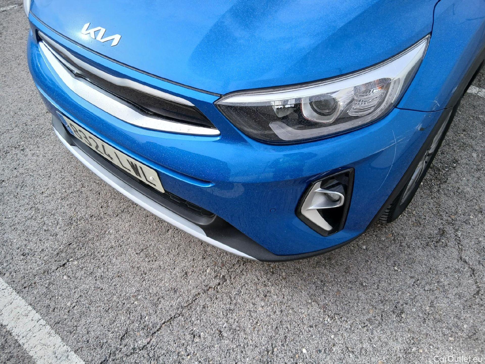  KIA  STONIC KIA  / 2017 / 5P / todoterreno 1.0 T-GDi 74kW (100CV) MHEV iMT Drive #3