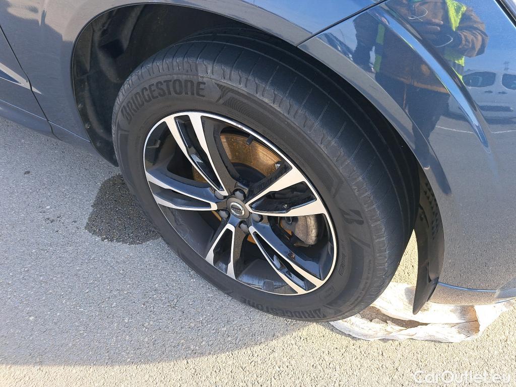  Volvo  XC60 VOLVO  / 2017 / 5P / todoterreno 2.0 T4 Business Plus Auto (CX) #3