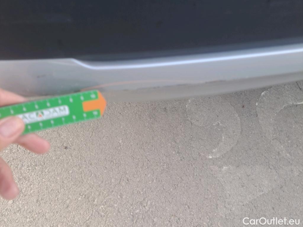  Bmw  X1 BMW  / 2019 / 5P / todoterreno sDrive16d Business #29