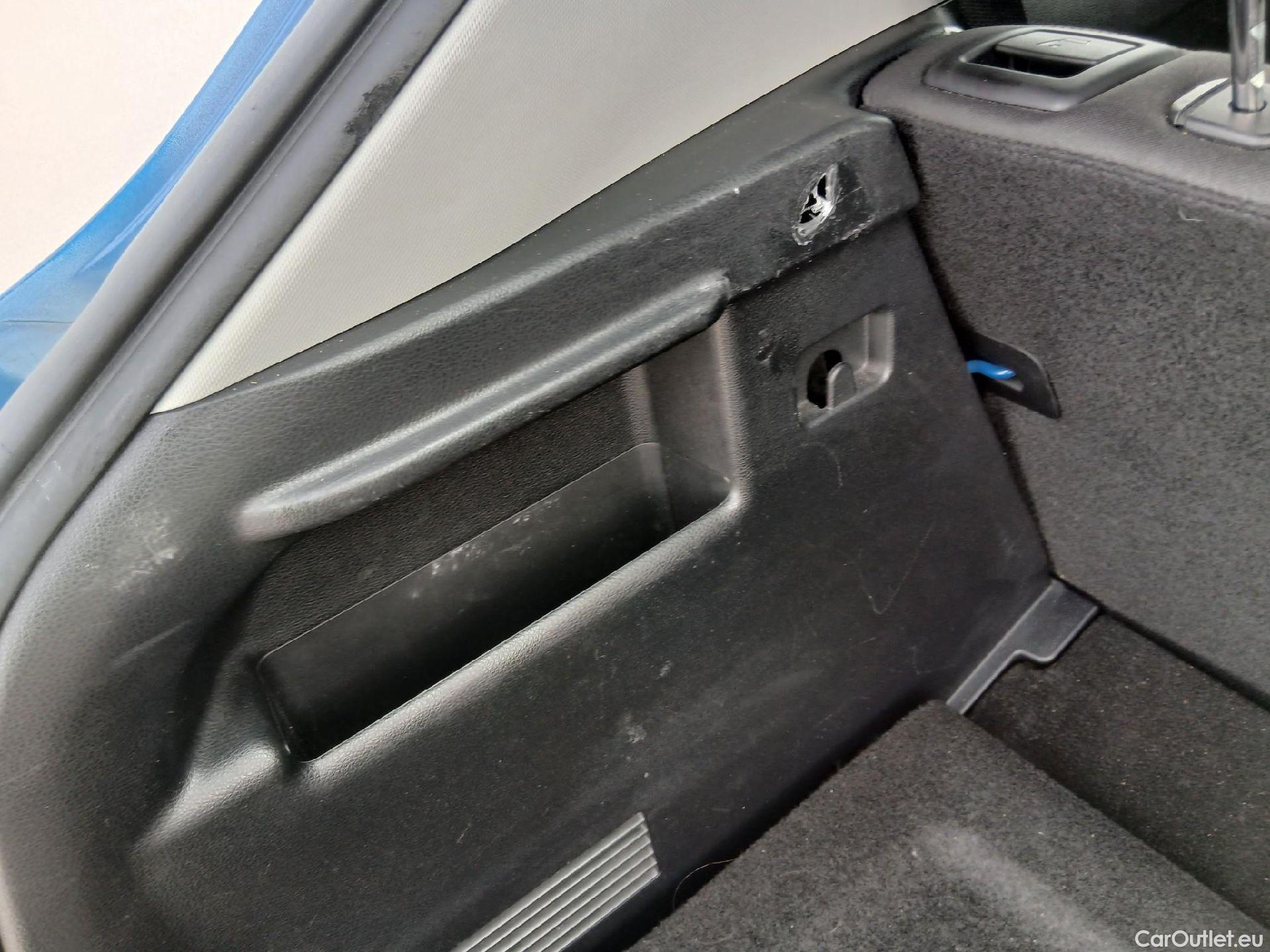  KIA  STONIC KIA  / 2017 / 5P / todoterreno 1.0 T-GDi 74kW (100CV) MHEV iMT Drive #31