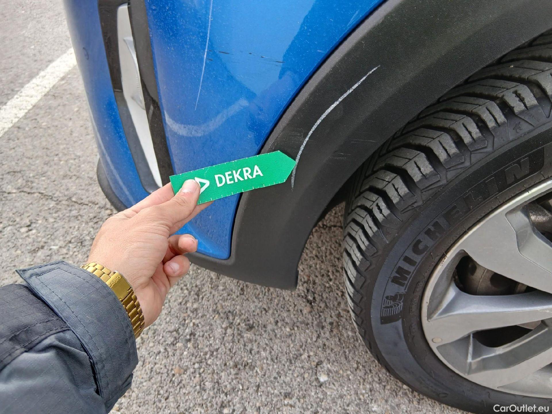  KIA  STONIC KIA  / 2017 / 5P / todoterreno 1.0 T-GDi 74kW (100CV) MHEV iMT Drive #12