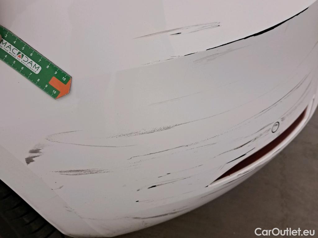  Seat  Leon SEAT Nuevo León / 2020 / 5P / berlina con portón 2.0 TDI 85kW S&S Style Go(SP) #37