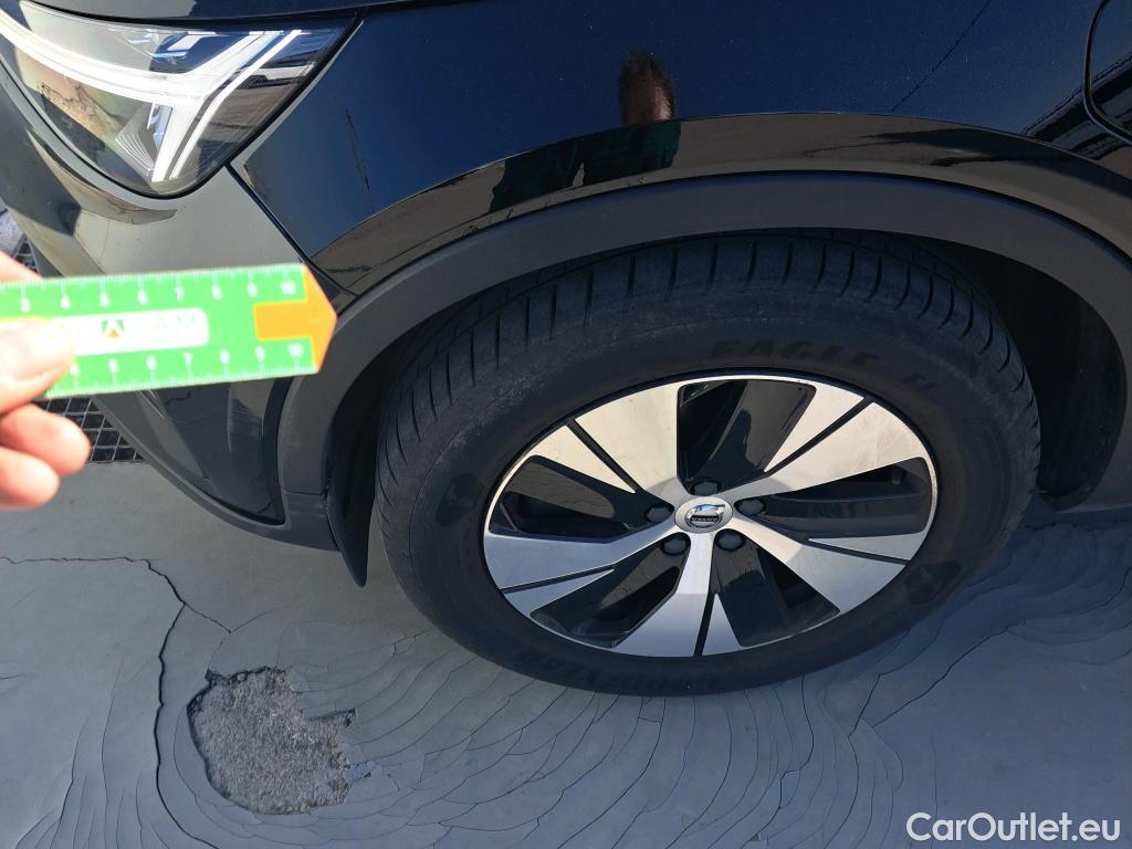  Volvo  XC 40 VOLVO XC40 / 2021 / 5P / todoterreno 1.5 T4 Recharge PHEV Core Auto #40