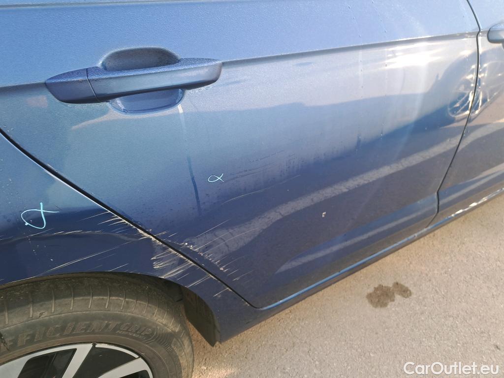  Volkswagen  Polo VOLKSWAGEN  / 2021 / 5P / berlina con portón Life 1.0 TSI 70kW (95CV) #5