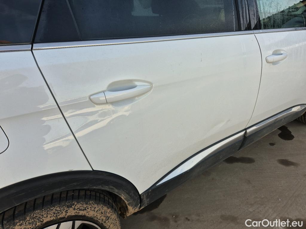  Peugeot  5008 PEUGEOT  / 2017 / 5P / todoterreno GT Line 1.6 PureTech 132kW (180CV) EAT8 #12