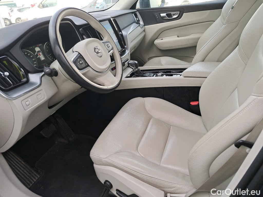  Volvo  XC60 VOLVO  / 2017 / 5P / todoterreno 2.0 T4 Business Plus Auto (CX) #20